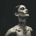 V LP by Niia album artwork